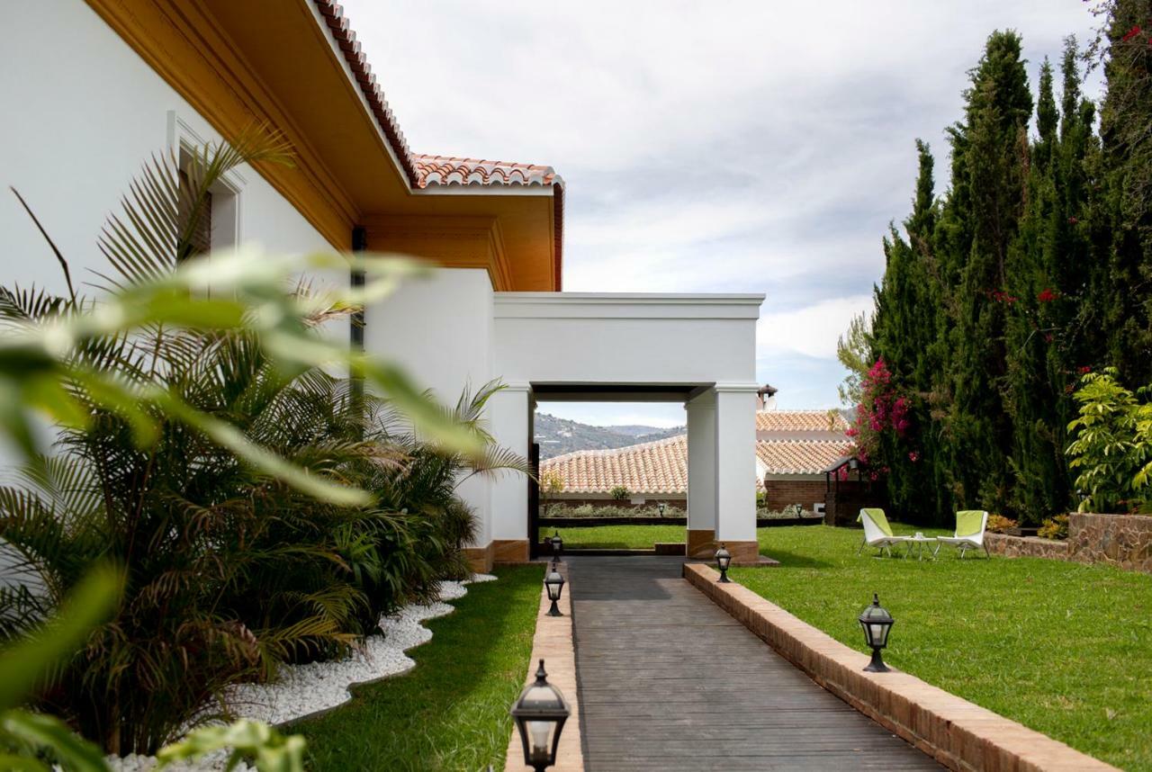 Hacienda Vistamar Bed & Breakfast Frigiliana Exterior photo